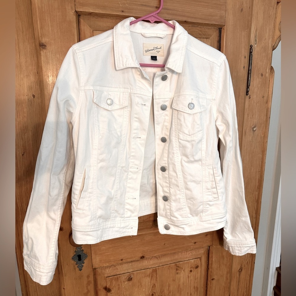 Universal Thread White Denim Jacket Size Small Cl… - image 1